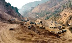 लुटिएको लेलेः मुहान सुक्यो, बस्ती उजाडियो