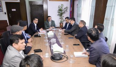 अर्थमन्त्रीसँग अटोमोवाइल क्षेत्रका विभिन्न विषयहरुमा छलफल