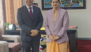 स्वास्थ्यमन्त्री मेहतासँग नेपालका लागि जापानका राजदूत मायदा तोरूको शिष्टाचार भेट