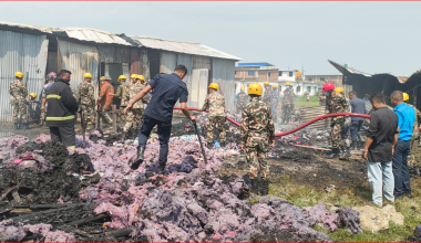 कपास प्रशोधन उद्योगमा आगलागी हुँदा लाखौँको क्षति