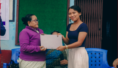 स्वरोजगार प्रवर्द्धनका लागि इलाम नपाद्वारा २० उद्यमीलाई ल्यापटप वितरण