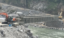 तिलाबे नदीमा बेलिब्रिज निर्माण गरिँदै
