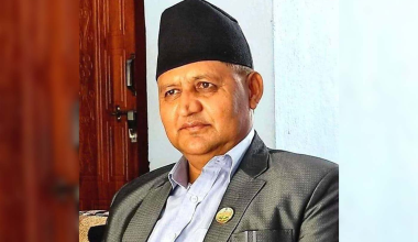 कार्यान्वयन गर्न सकिने योजना मात्रै समेट्न मुख्यमन्त्रीको निर्देशन